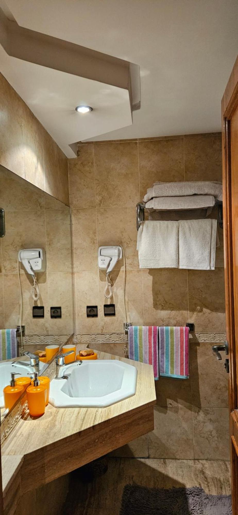 Joum Book Appartement Tous Conforts Maarif Casablanca Bagian luar foto